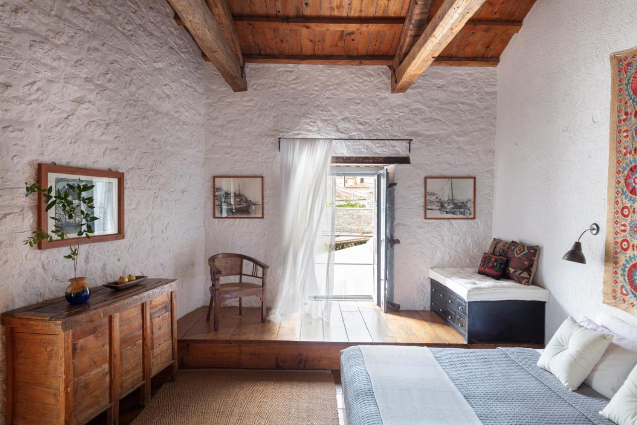 Bratsera Boutique Hotel Hydra  Exterior photo