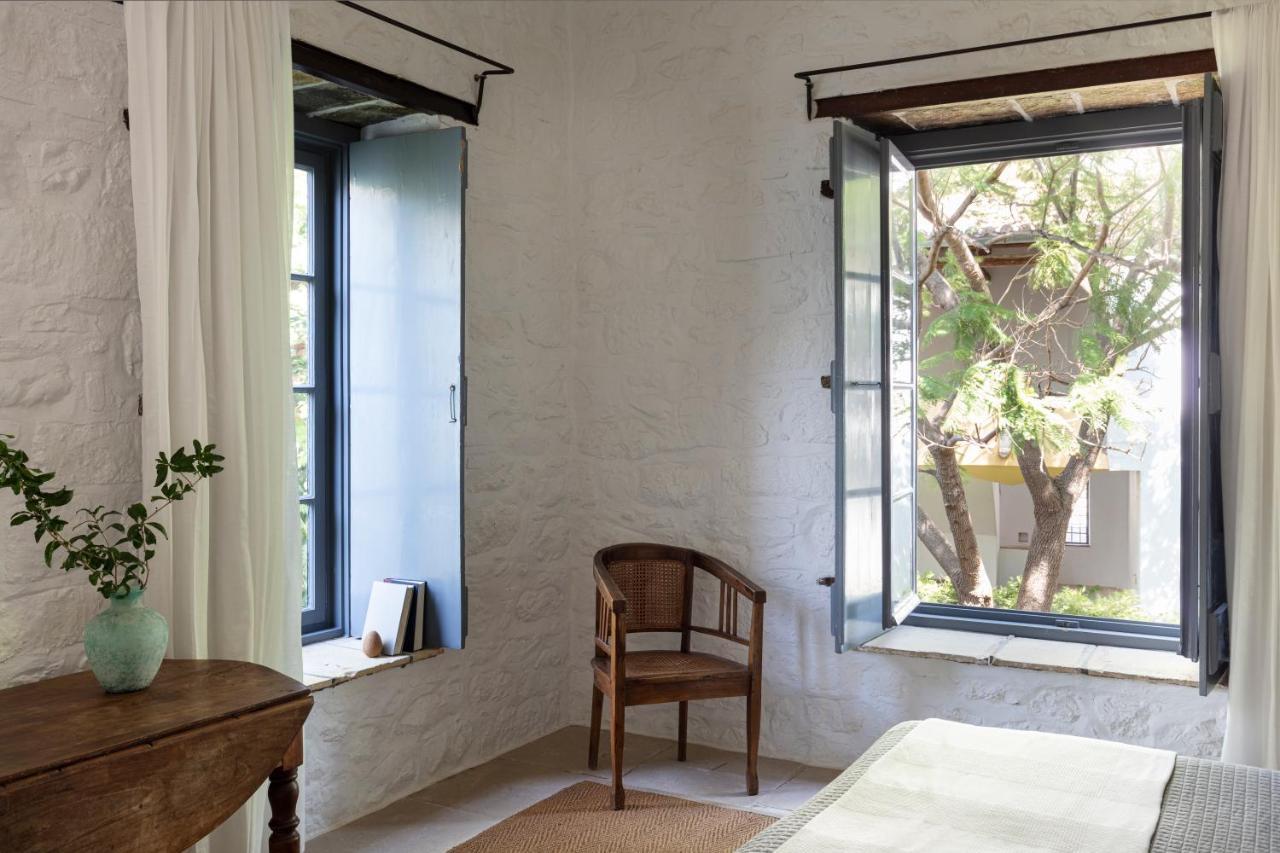 Bratsera Boutique Hotel Hydra  Exterior photo