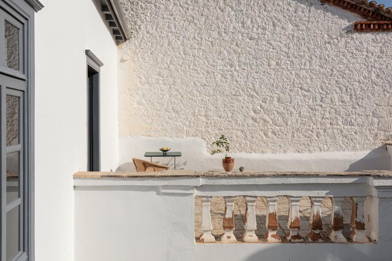 Bratsera Boutique Hotel Hydra  Exterior photo